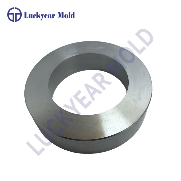 The Crucial Importance of Correct Alignment in Press Die Molds