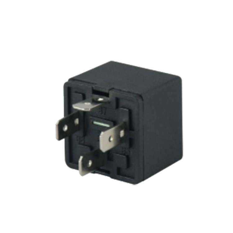 Understanding the Role of Switching Power and Voltage Ratings in Selecting an Auto Universal Relay for Automotive Circuits