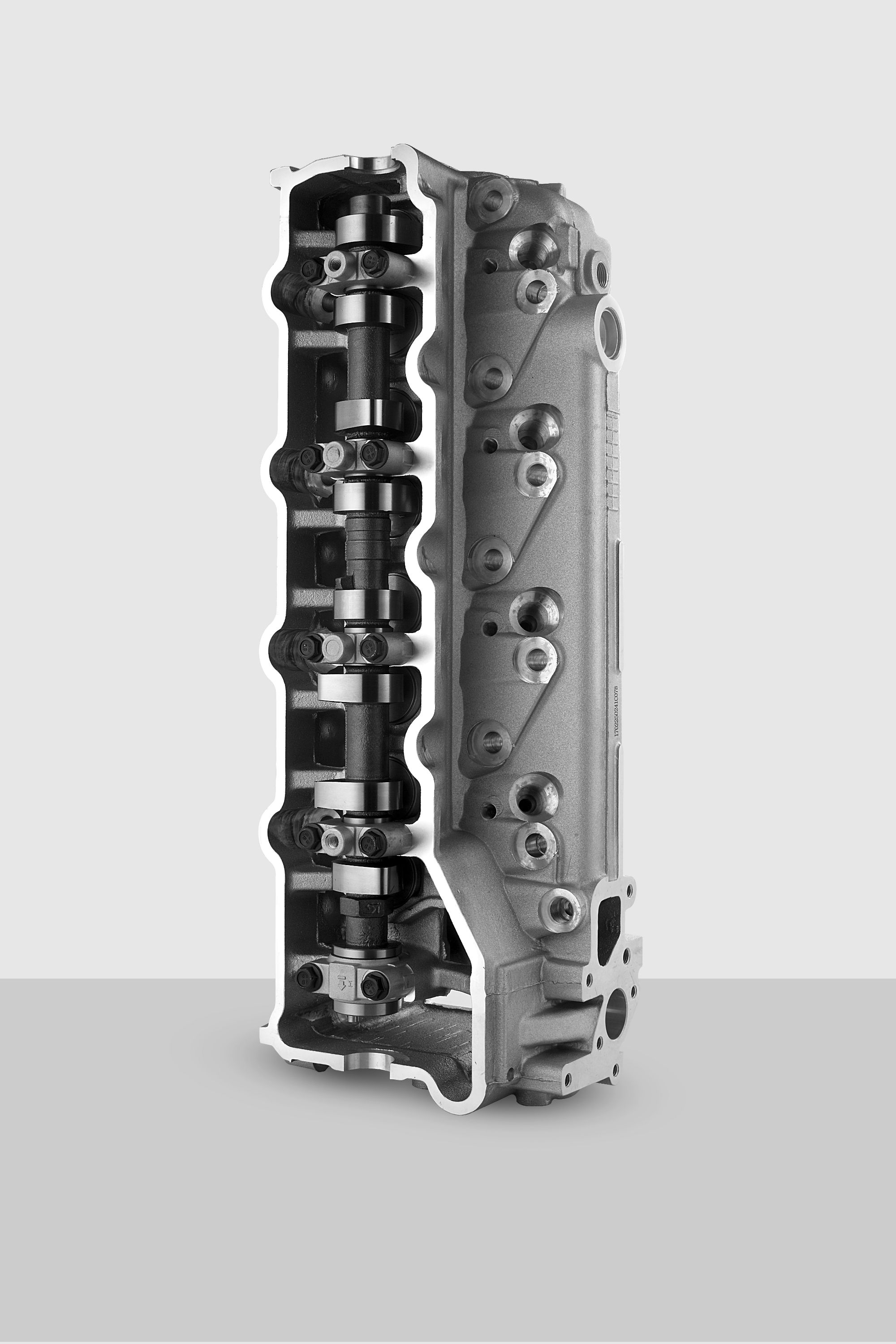 Complete Cylinder Head Maker for Precision Engine Components